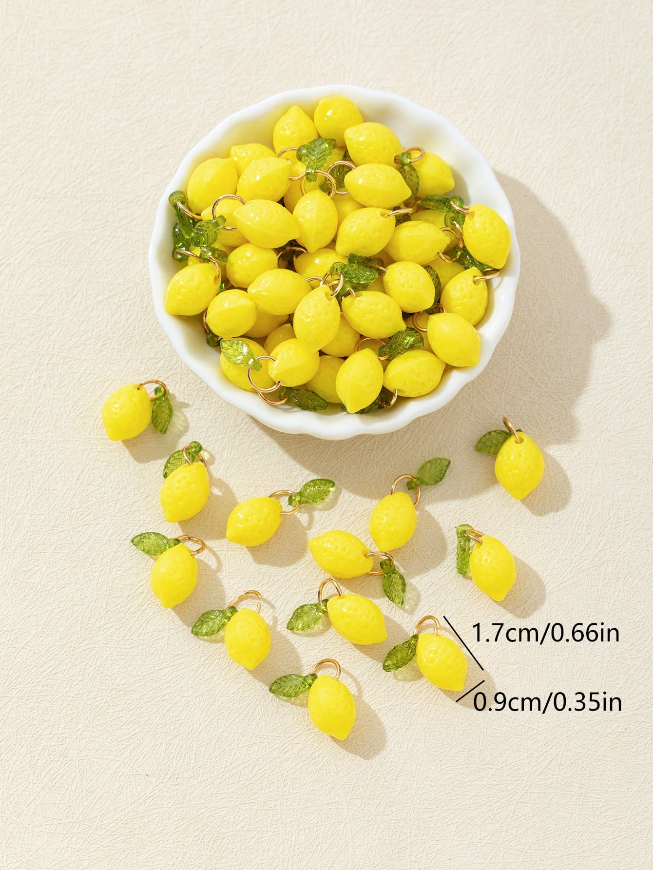 10 個 3D レモン樹脂チャームペンダントかわいいフルーツ - Resin Craft Supplies のレビューと価格