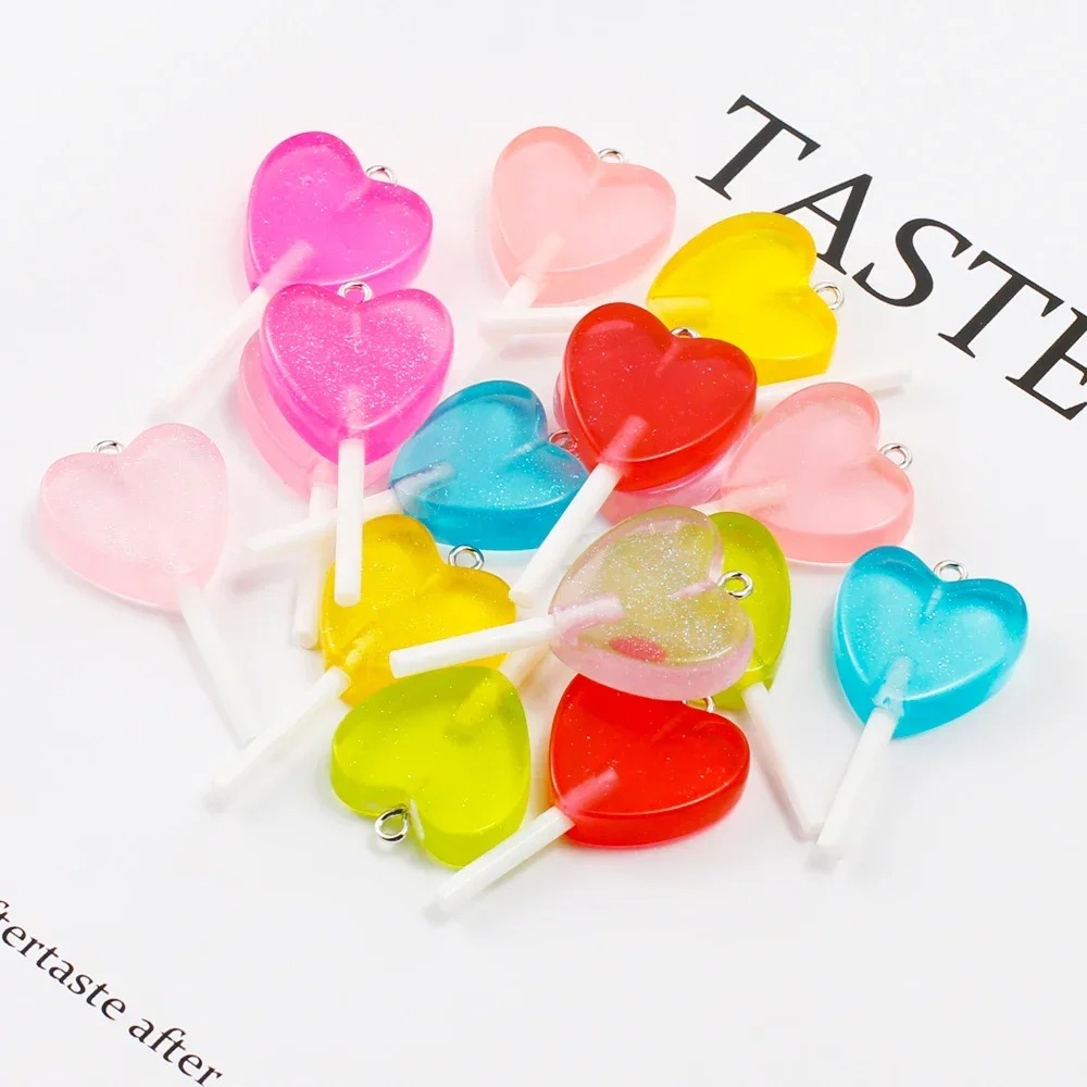 10個入り カワイイキラキラハートロリポップ レジンチャーム - Resin Craft Material のレビューと価格